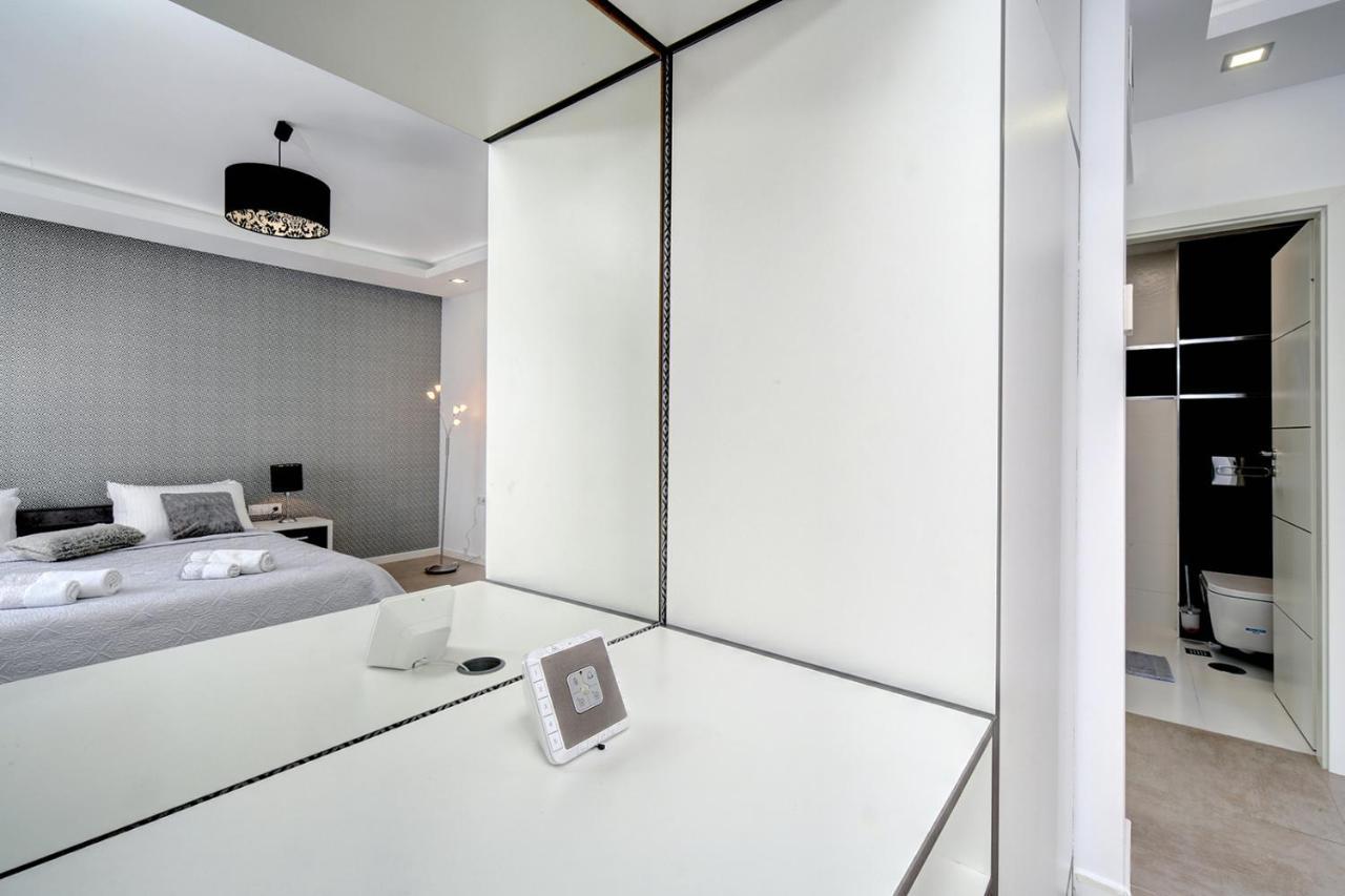 Westminster Puerto Banus Marina Appartamento Marbella Esterno foto